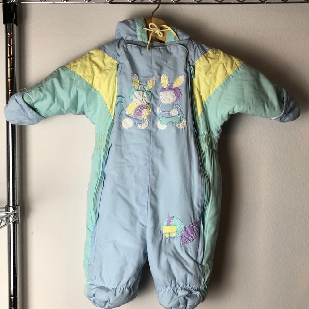 Vintage SNOW Suit light blue.